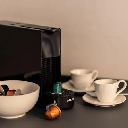 Leoni 7 - By Lovecomo * Menaggio