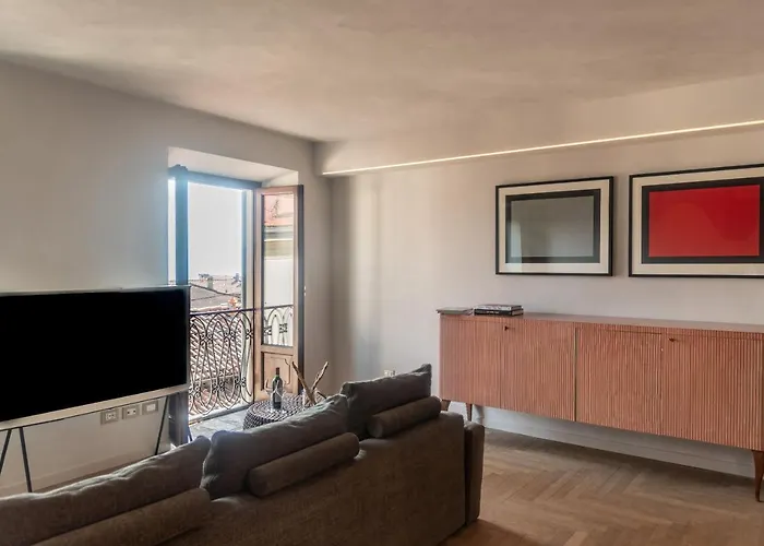 Leoni 7 - By Lovecomo Semesterbostad Menaggio